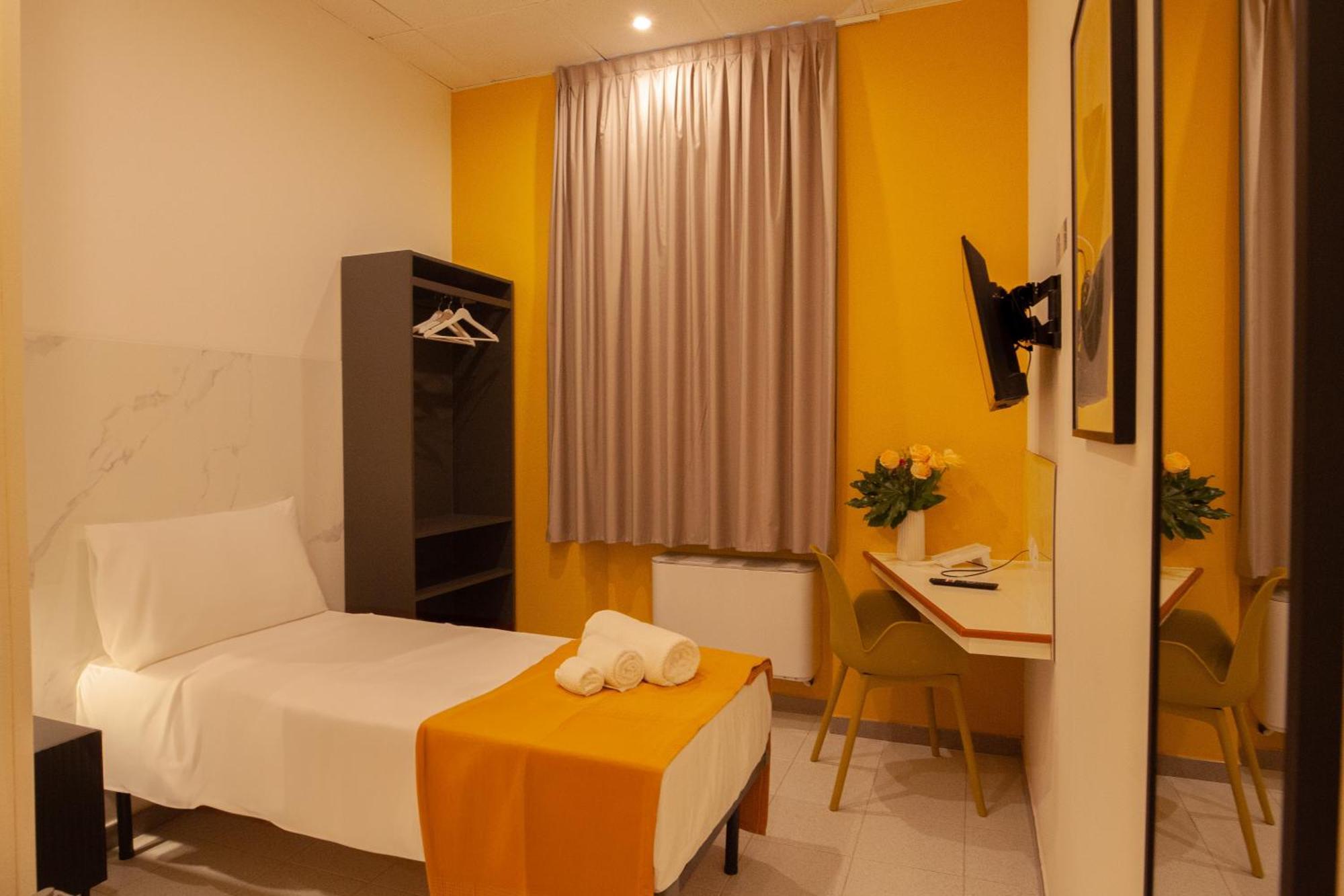 Rrrapido Hotel Sesto San Giovanni Exteriör bild